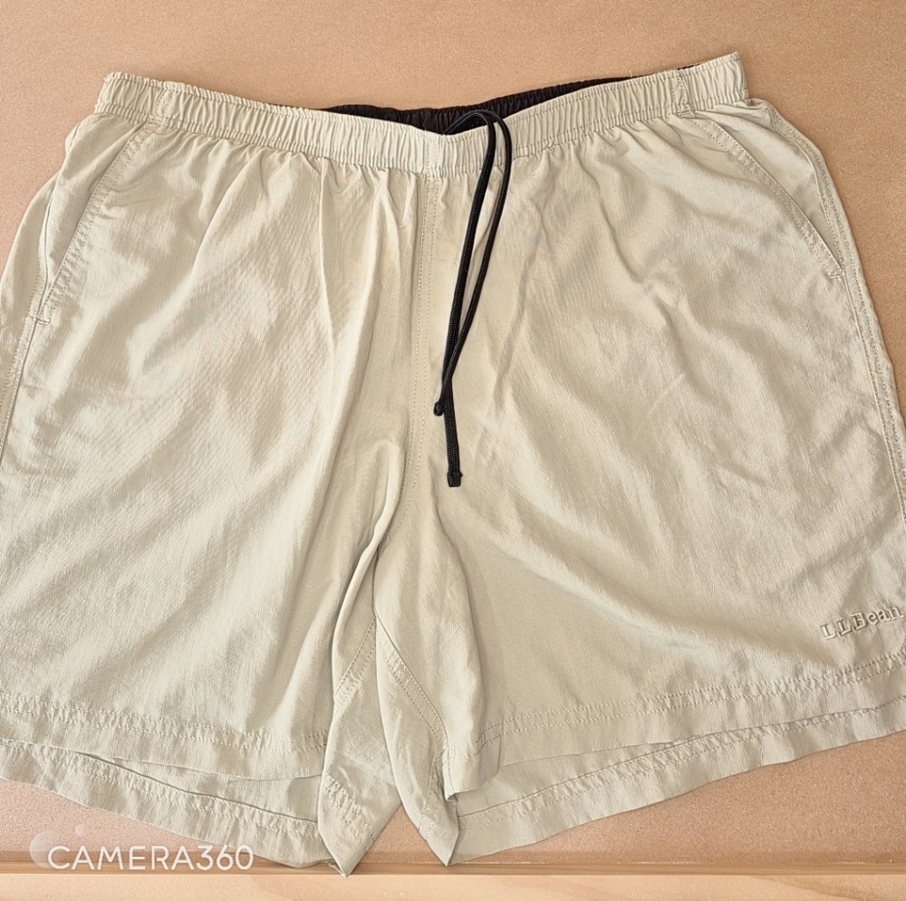 L.L. Bean Men's Swim Trunks - Beige with Black Drawstring 2247